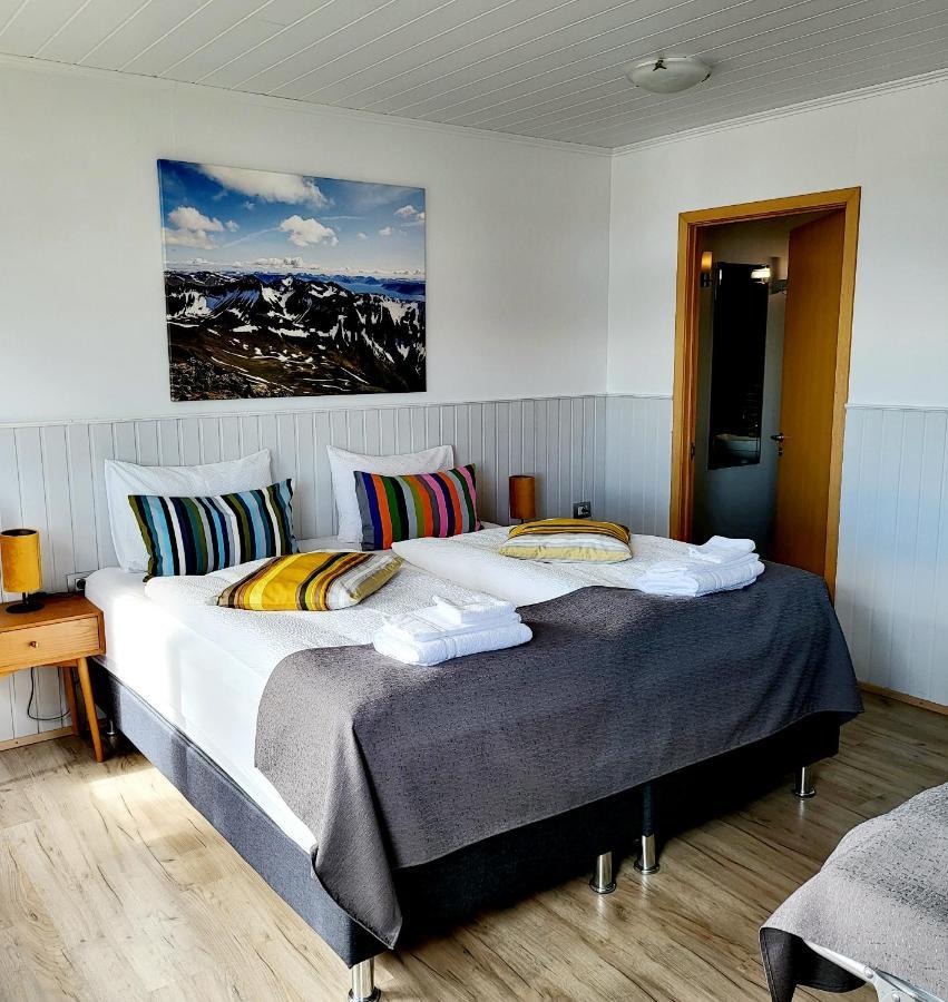 Hotel Flokalundur Brjanslaekur Ngoại thất bức ảnh